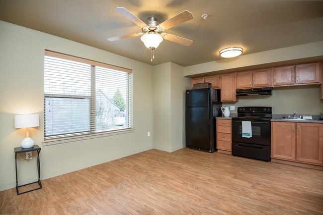Monroe Street Apartments
