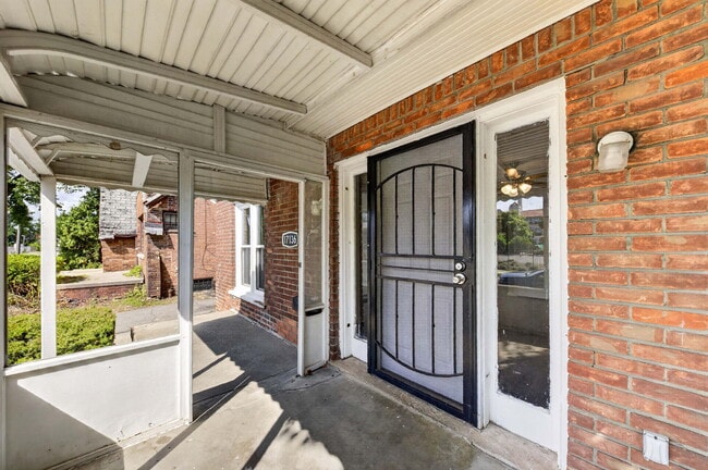 Photo - 17136 Birchcrest Dr
