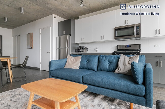 60 E Randolph St Unit SI FL10-ID1370