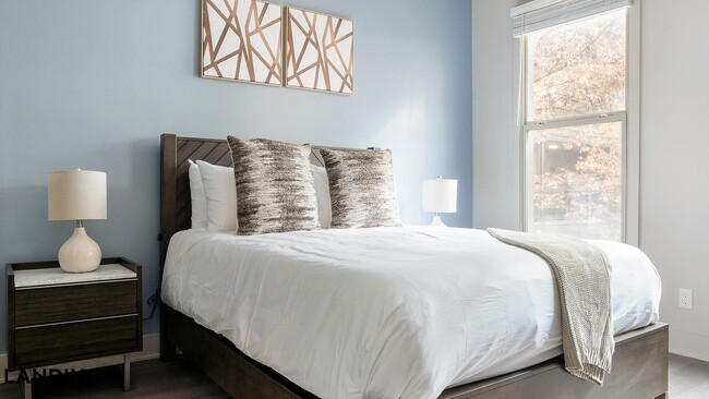 Photo - 49 Boulevard SE Unidad C-336