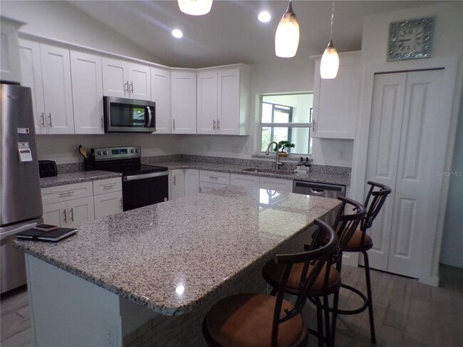 Photo - 334 Millport St NW