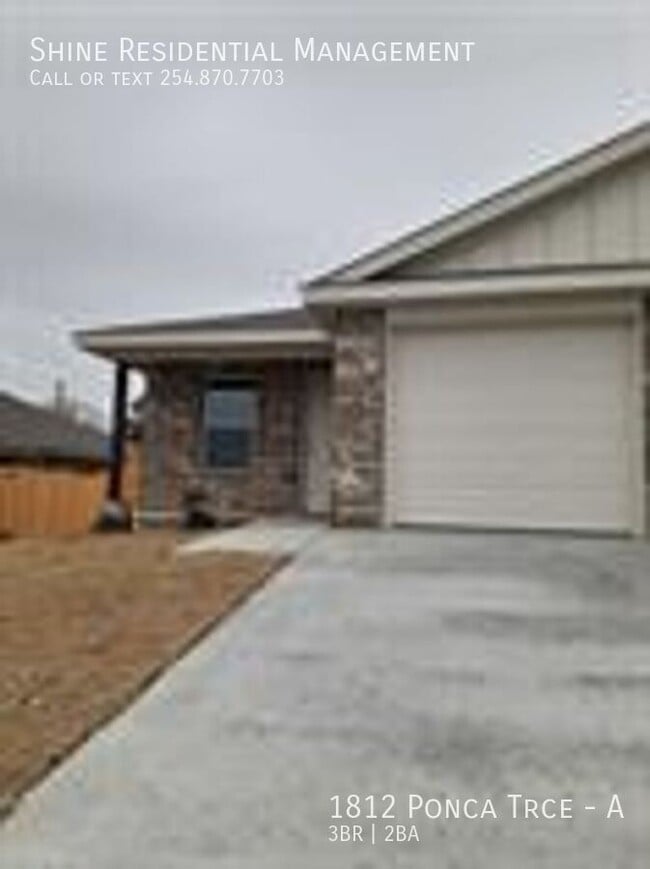 Building Photo - 1812 Ponca Trce Unit A