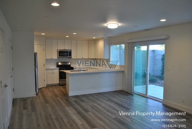 Photo - 4842 Morgera Lane