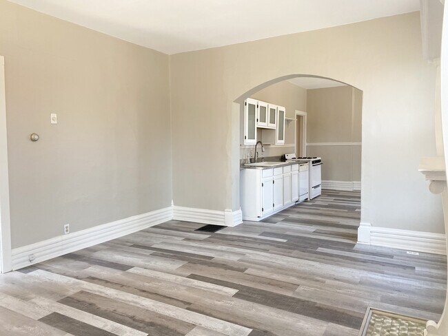 Living Room to Kitchen - 432 E Whittier St Unit 432