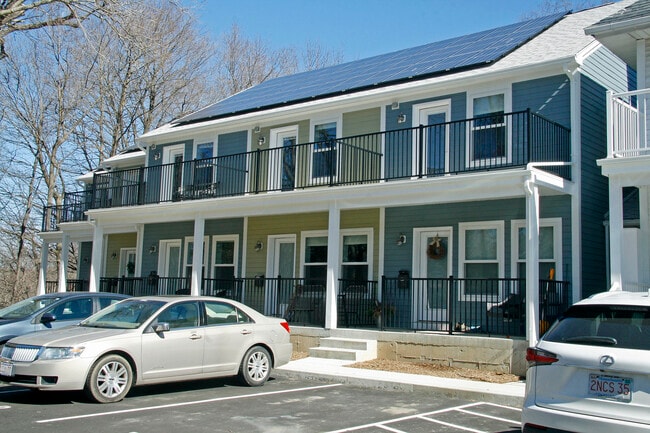 Building Photo - 37 Hampden St Unit #8 at 227 South Street