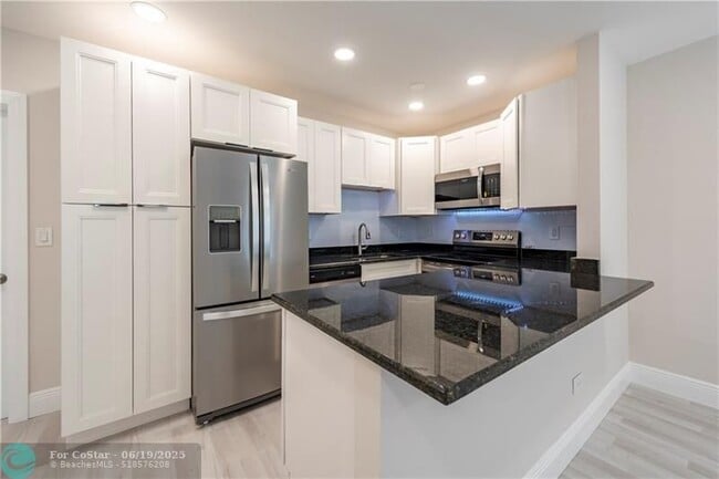 Photo - 628 NE 8th Ave Apartamento Unidad #3