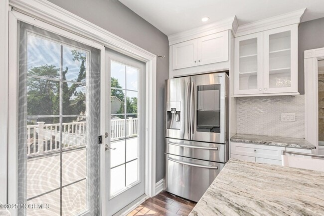 Photo - 76 South St Unit B