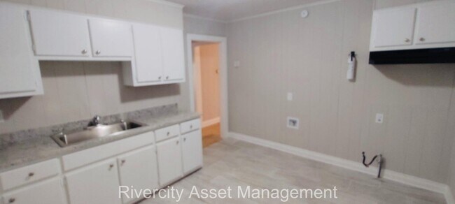 Photo - 1757 Euclid Ave