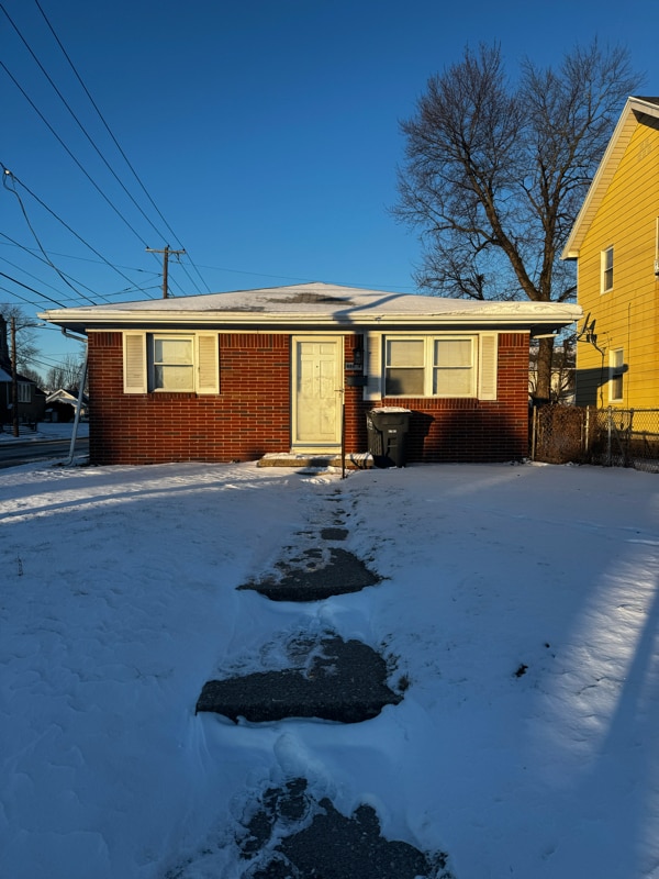 Building Photo - 886 Brighton Ave Unit A