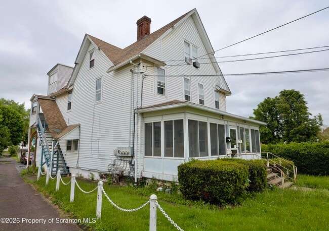 Photo - 1731 Wayne Ave