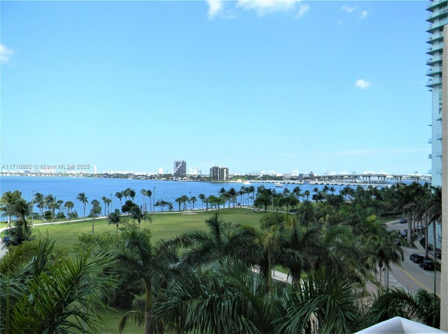 Photo - 2000 N Bayshore Dr Condo Unit 612