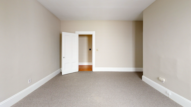 Photo - 240 Cypress St Apartments Unit 1