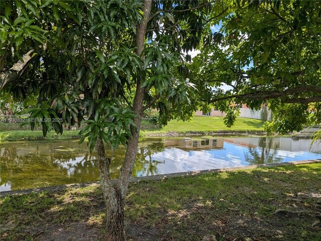 Photo - 4550 NW 43rd St