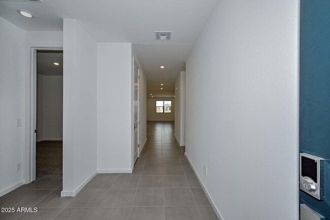 Photo - 16004 W Honeysuckle Dr