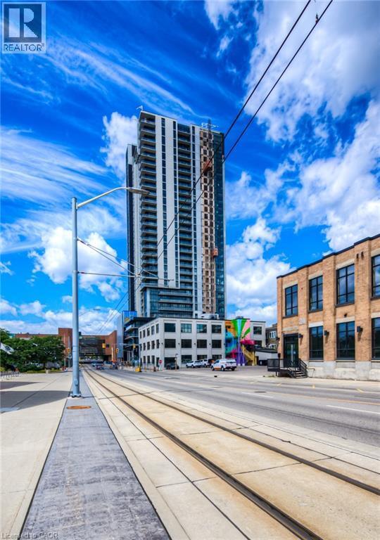 Photo - 60 Charles St W Unit 808