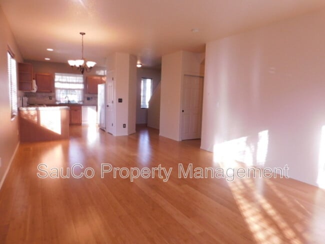 Photo - 1218 34th Pl