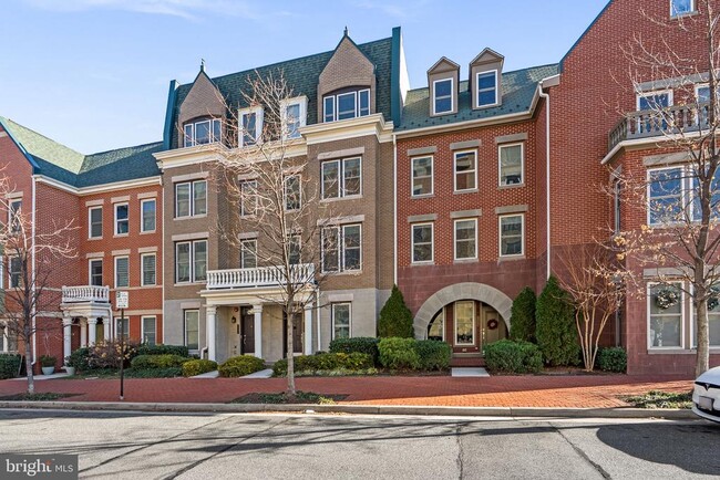 Photo - 2505 Main Line Blvd