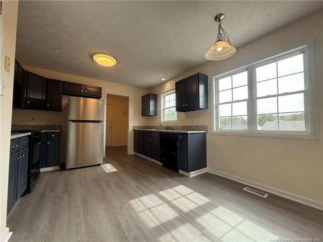 Photo - 885 Ridge Rd