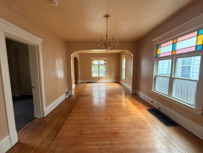 Photo - 1219 Parmele St Unit Lower