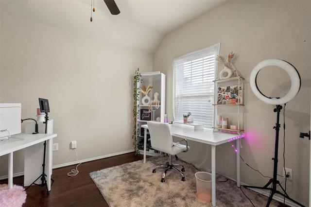 Photo - 617 Wounded Knee Dr