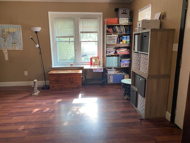 Photo - 974 Boston Ave