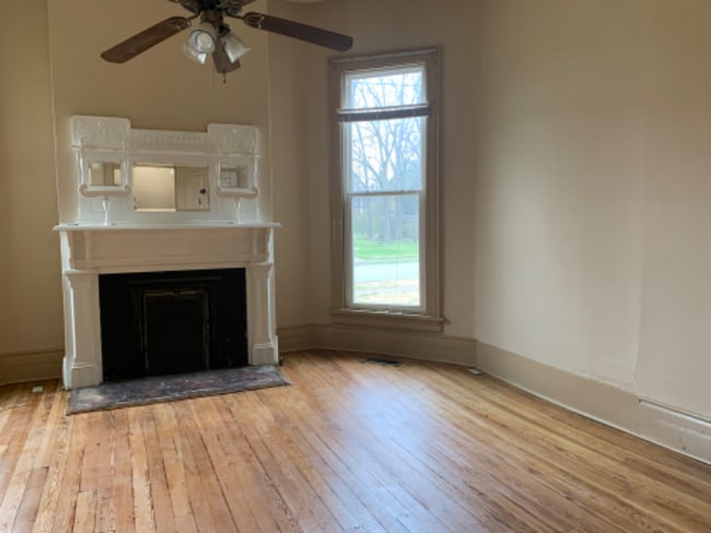 Photo - 322 N Maney Ave