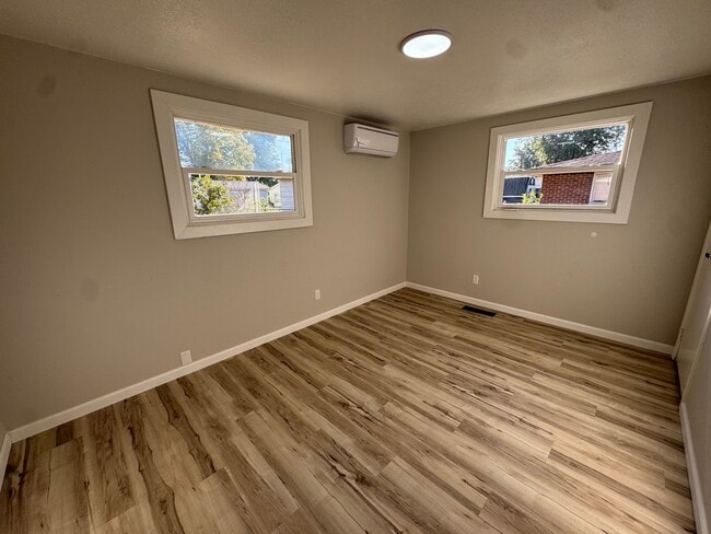 Photo - 5510 Arrowhead Blvd