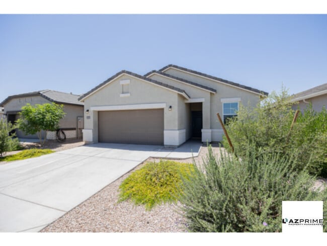 Building Photo - Experience modern living in this charming 4/2 home located in the sought-after Sorrento community of