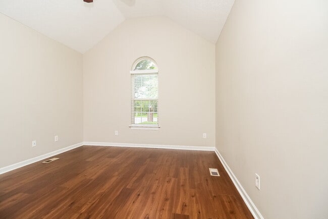 Photo - 1754 Lucille Ln