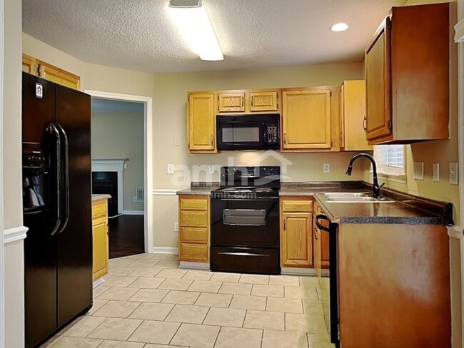 Photo - 4013 Wellingham Ln