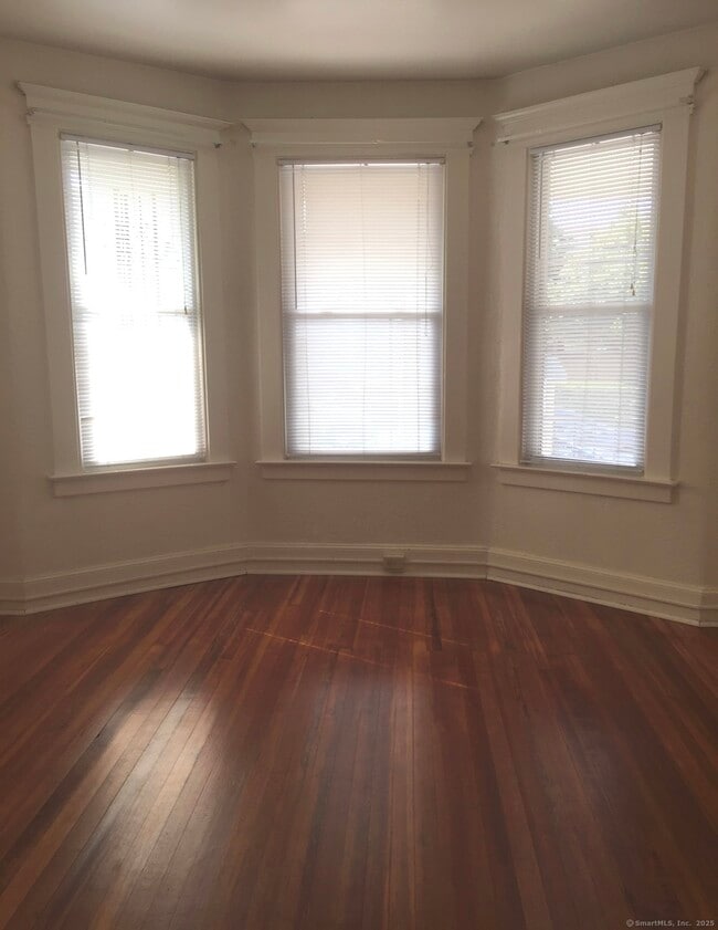 Photo - 83 Thomas St Unit 1