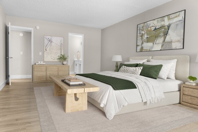 Riverchase Landing Apartments