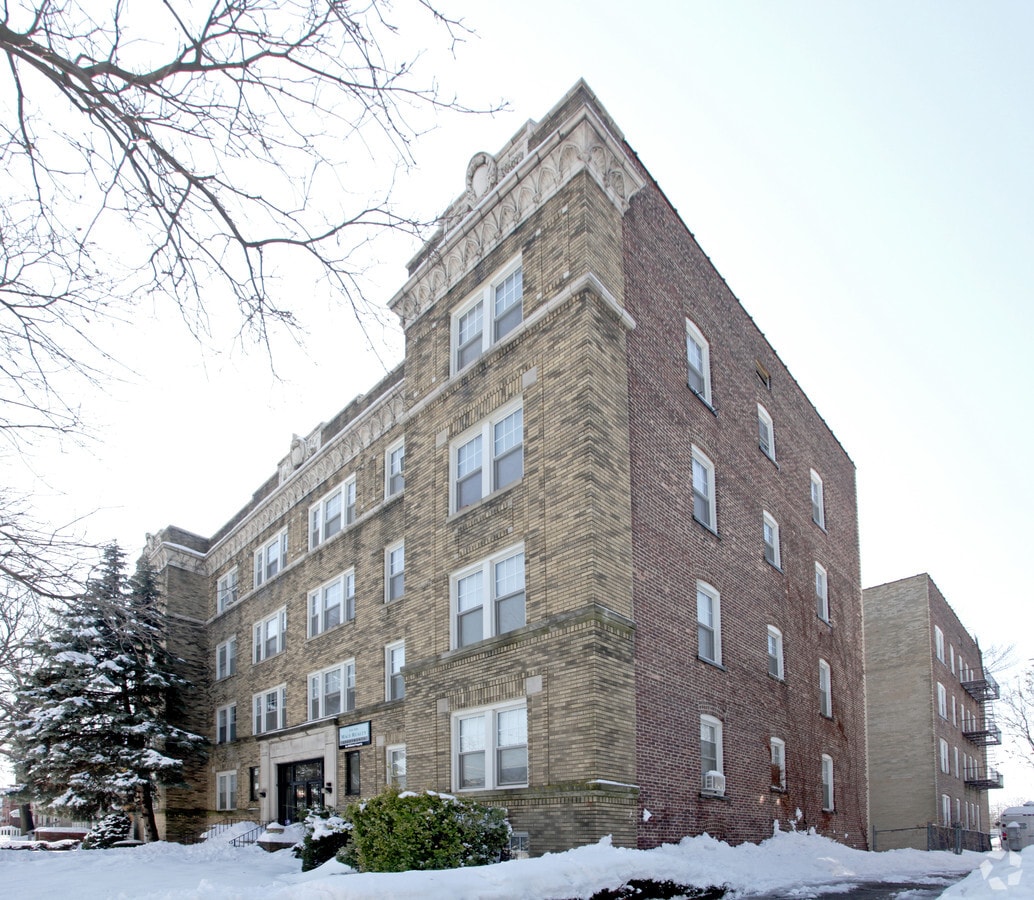 Photo - Mace Apartments