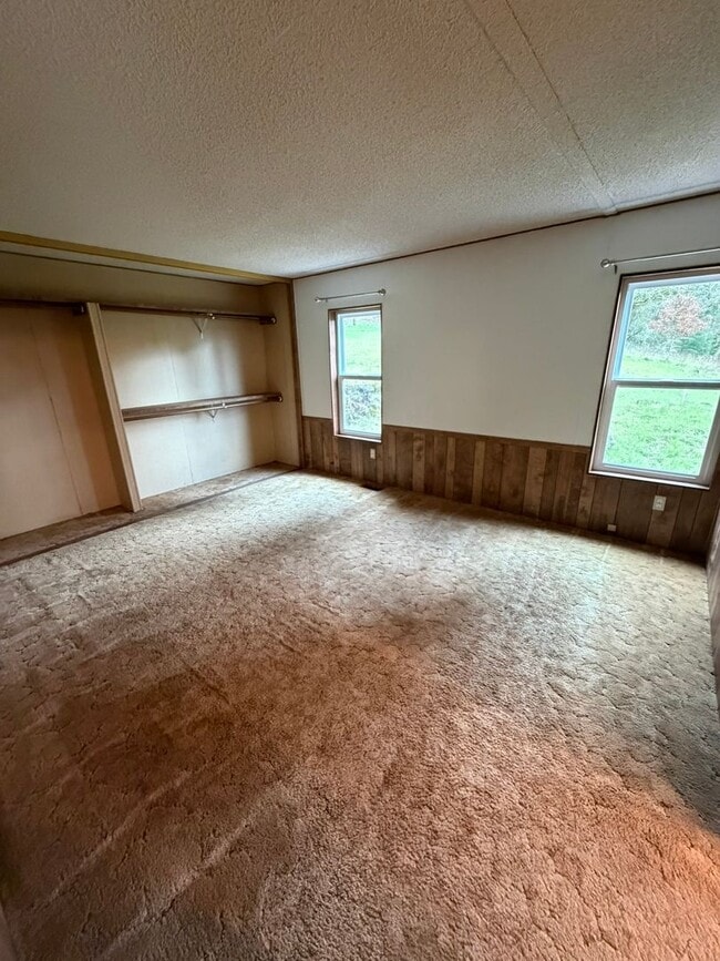 Photo - 3 Bedroom with a View!