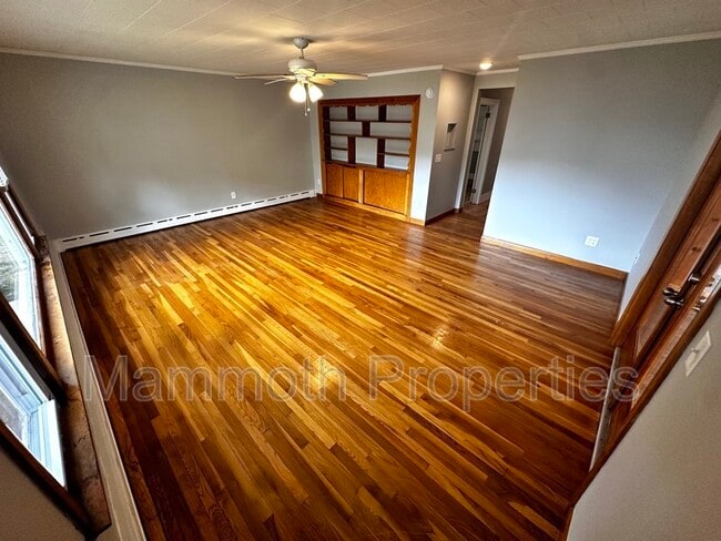 Building Photo - 108 Church St Unit 1 Rental
