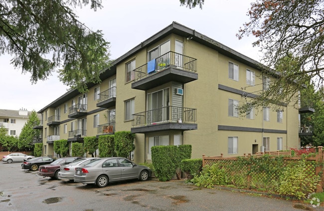 Building Photo - Mapleview Place