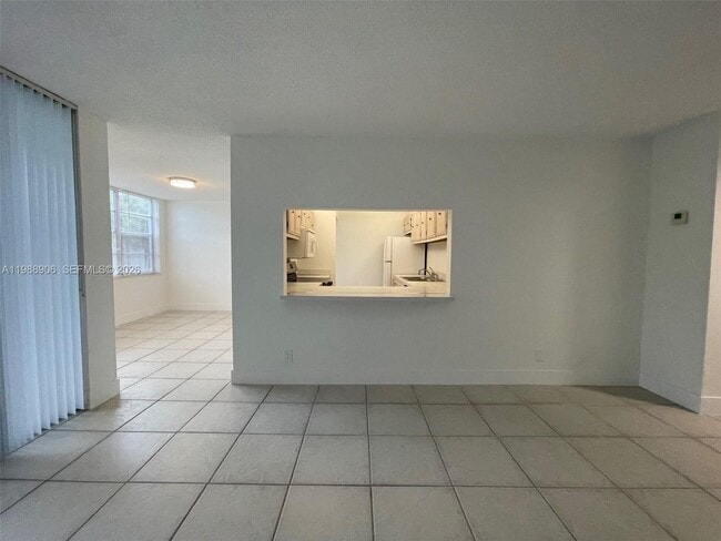 Photo - 9441 Live Oak Pl Unit 209