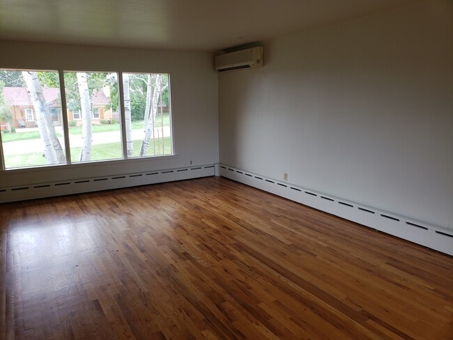 Photo - 3721 McComb Ave