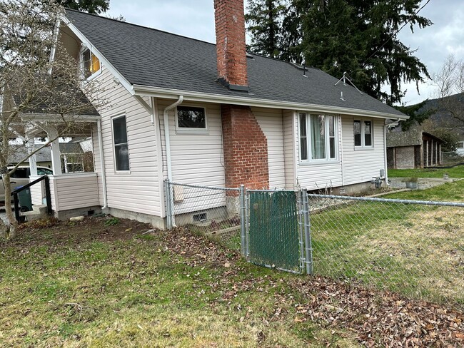 Charming two story home in Sedro-Woolley - Charming two story home in Sedro-Woolley