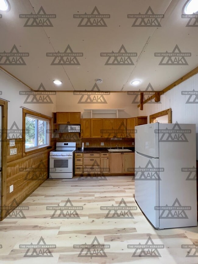 Photo - Cozy 1-Bedroom Loft Home with Office & Cov...