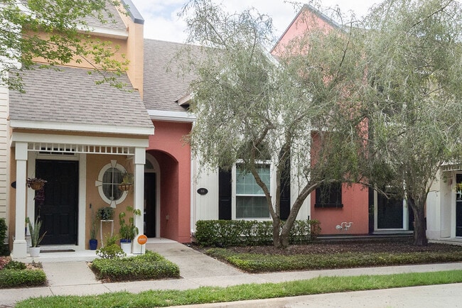 Building Photo - 808 Carlyle Ln