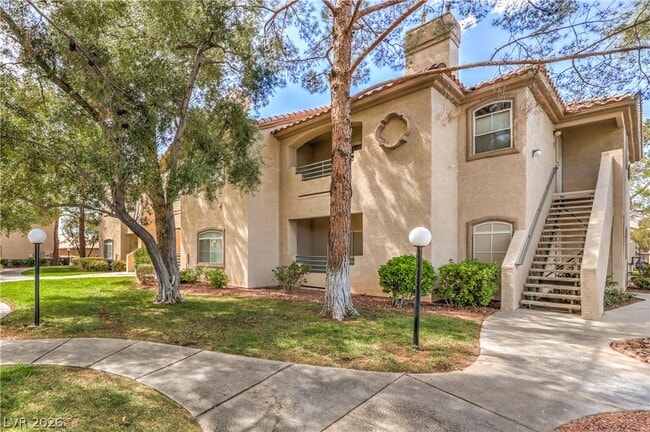 Building Photo - 5415 W Harmon Ave Unit 1038