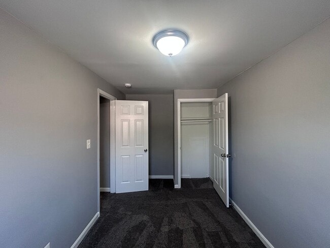 Photo - Baltimore - 2 Bedrooms + Den and 1 baths Available!