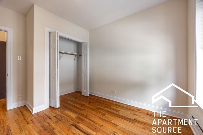 Photo - 957 W Cornelia Ave Unit 957 West Cornelia Avenue