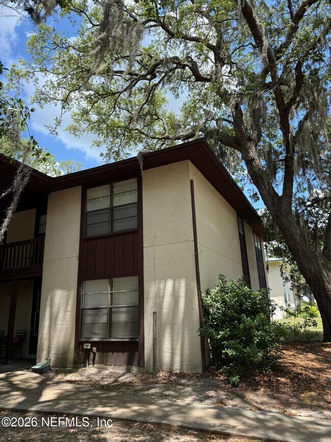 Building Photo - 459 Lombard St Unit 1B