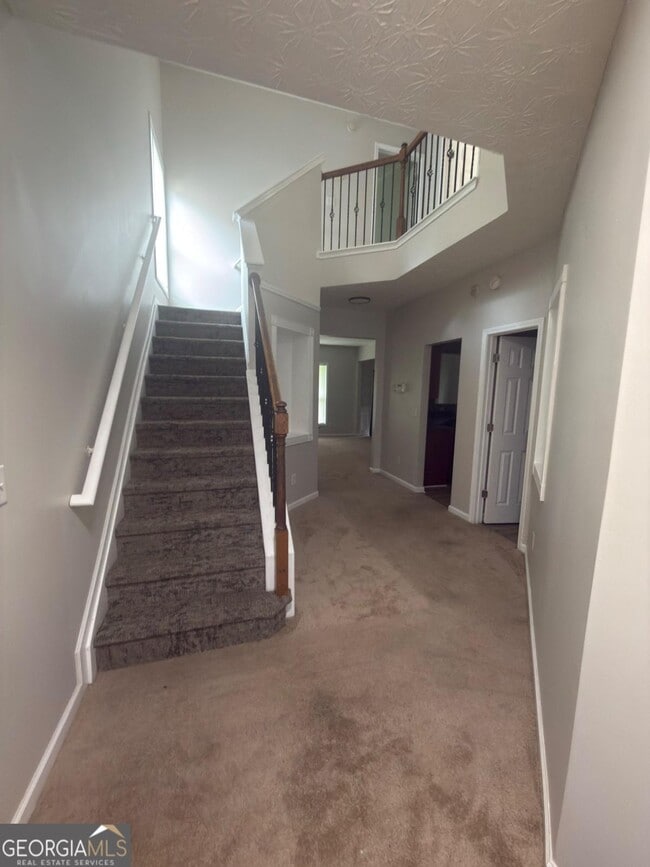 Photo - 6106 Allpoint Way
