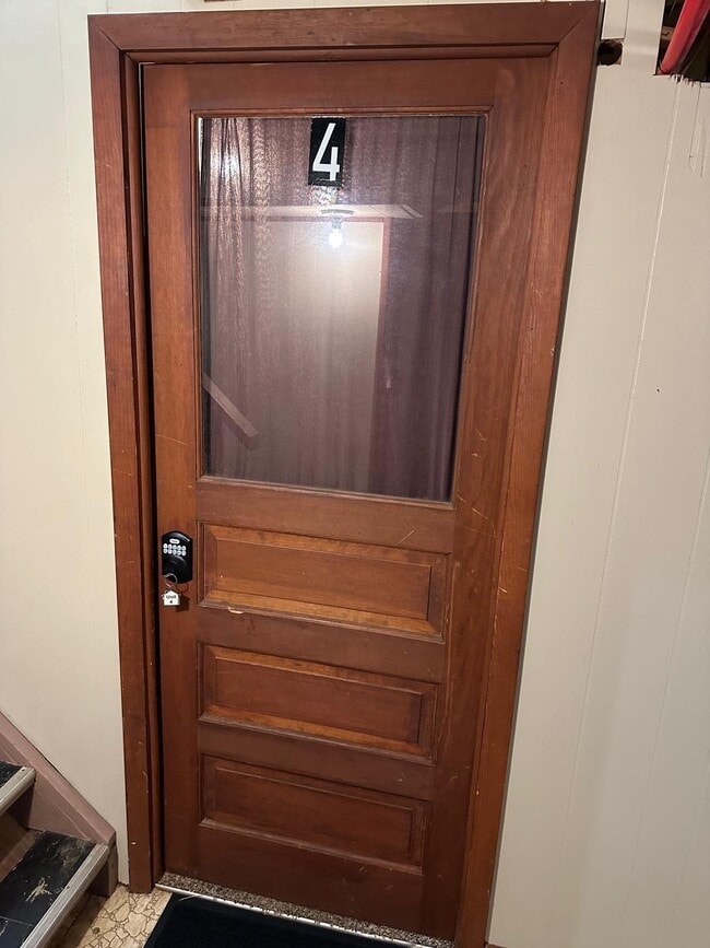 Photo - 1200 N Orange St Unit Basement Studio #4