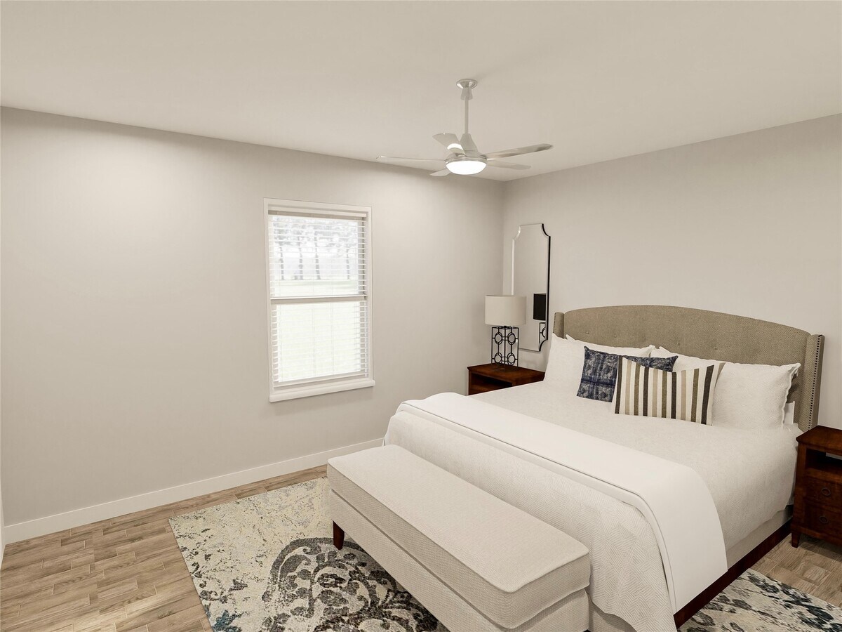 Photo - 2442 Carmel St