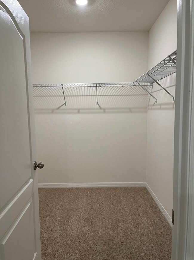 3204 Silas Dr