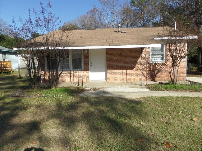 Building Photo - 206 Sunstede Rd Rental